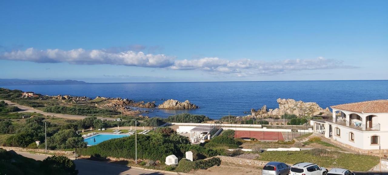 Residence Baia Santa Reparata Санта Тереза Галура Екстериор снимка