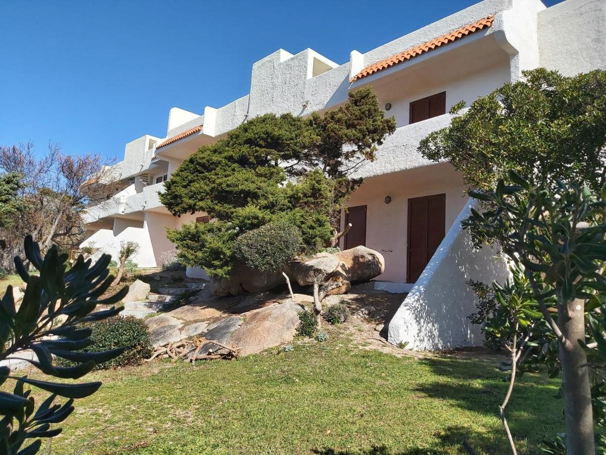 Residence Baia Santa Reparata Санта Тереза Галура Екстериор снимка