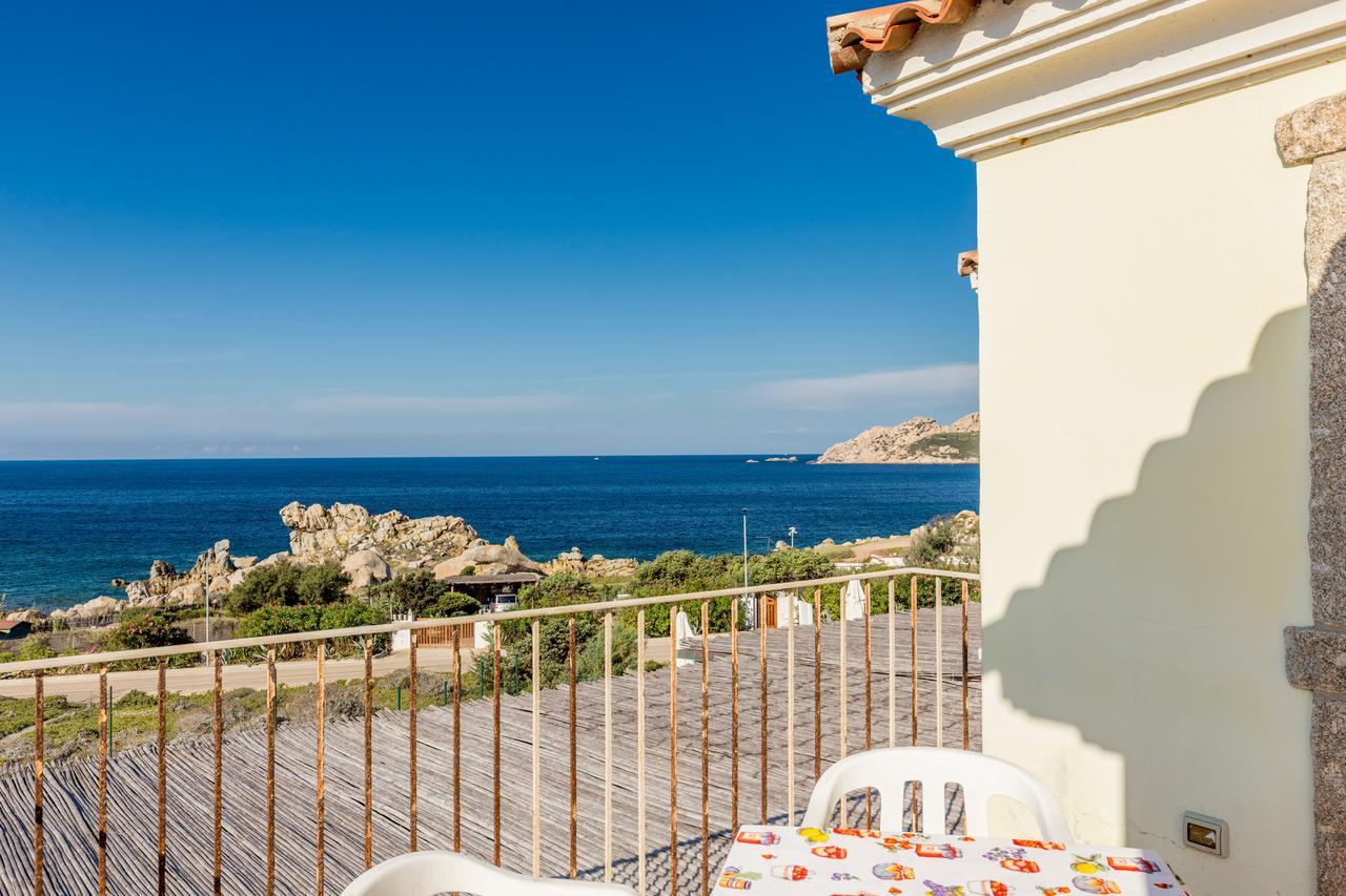 Residence Baia Santa Reparata Санта Тереза Галура Екстериор снимка