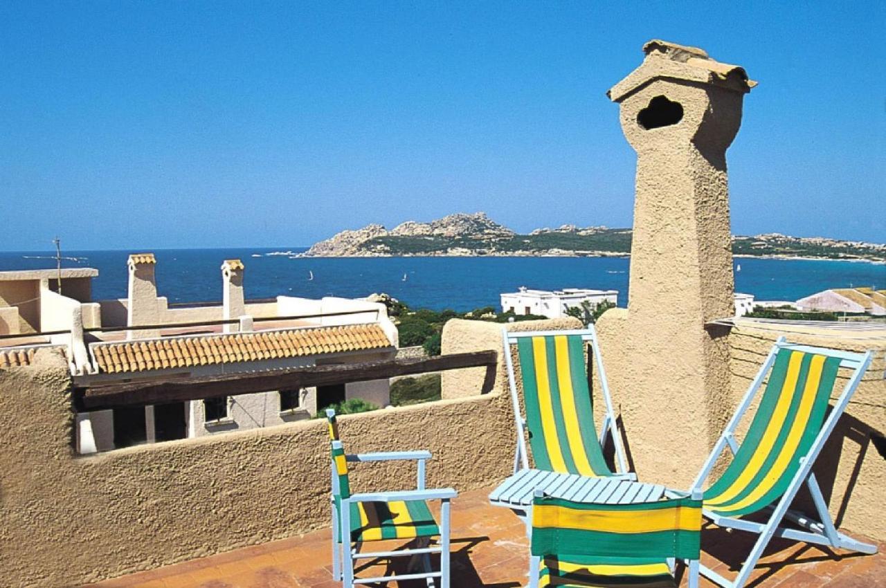 Residence Baia Santa Reparata Санта Тереза Галура Екстериор снимка
